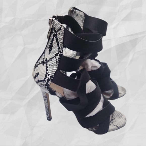 Black Heels Elastic Band Open Toe Size 8 - Picture 3 of 8